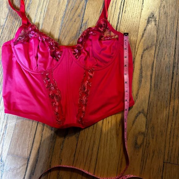 Chic Women's Lace Bra Set - Red, Pink, and Black - Picture 12 of 13